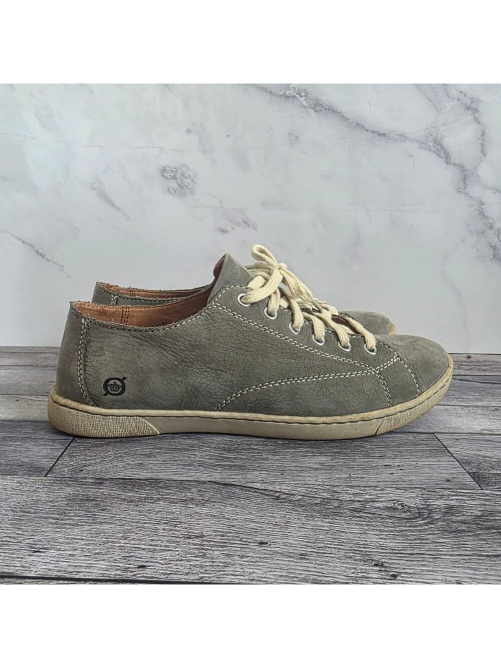 Born Paloma Womens Leather Low-Top Lace-Up Sneakers Casual Size 8